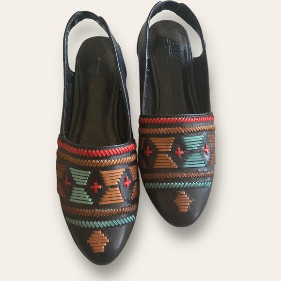 Turquoise and black Huaraches inspired sling back slides kitten heels, size 8.5. - Picture 3 of 7